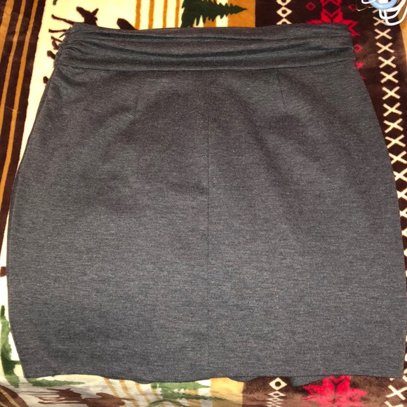 Banana Republic skirt - Picture 4 of 6